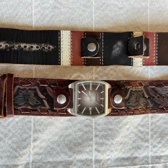 Fossil Brown Leather Men's Watch with Silver Accents - Picture 2 of 2